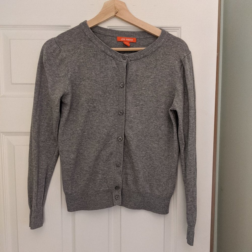 FREE gift w/ purchase - Grey goes with everything